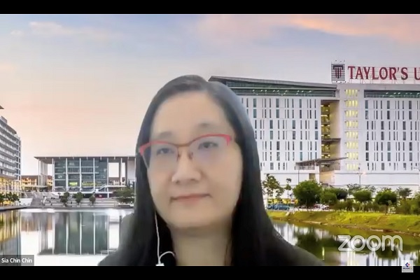 Akademisi Taylor’s University Dr. Sia Chin Chin dalam Konferensi Internasional bertajuk ‘The AI Revolution In Corporate Law: Embracing Tech, Protecting Rights’, Kamis (11/7/2024).