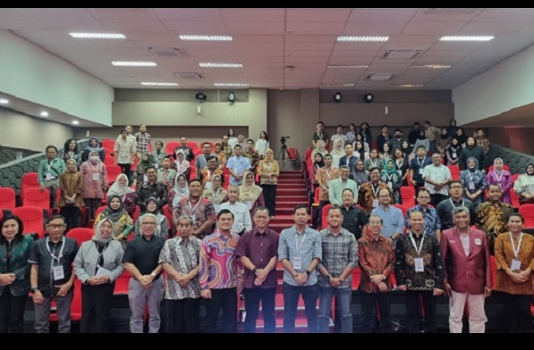 APHTN HAN bekerjasama dengan FH Undip mengadakan Penataran Pengajar Hukum Administrasi Negara (HAN), pada Sabtu hingga Minggu (21-22/09/2024) di Gedung Samiaji Suryacaroko, FH Undip, Semarang. Foto: DAN