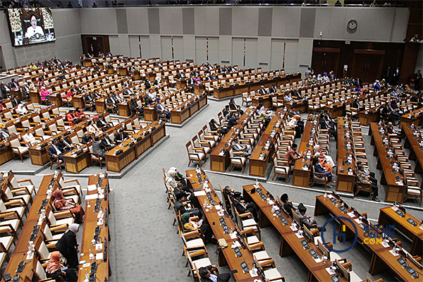 Situasi rapat paripurna di Komplek Gedung Parlemen, Senin (30/9/2024). Foto: RES