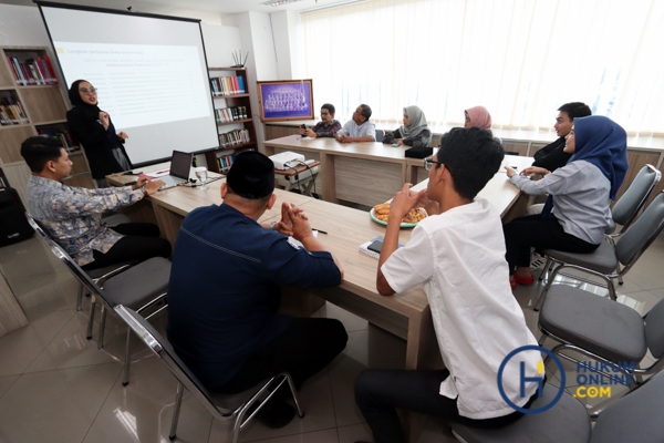 FH UNISBA Terima Penghargaan Top Law Schools 2024 dan Sosialisasi university solutions-7.jpg