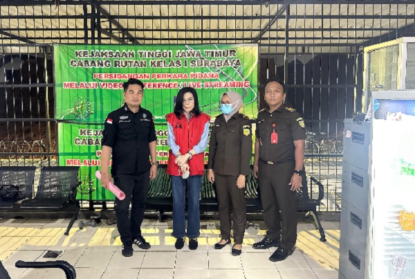 Ibu dari terdakwa Ronald Tannur, Meirizka Widjaja menjadi tersangka baru dalam kasus dugaan suap dalam vonis bebas putranya pada perkara penganiayaan berat terhadap Dini Sera Afriyanti. Foto: Istimewa