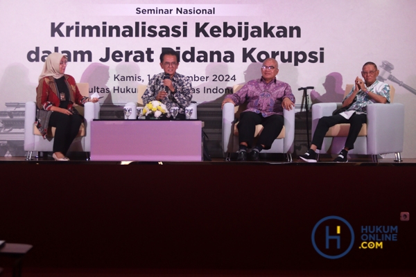 Seminar Nasional Kriminalisasi Kebijakan Dalam Jerat Pidana Korupsi-10.jpg
