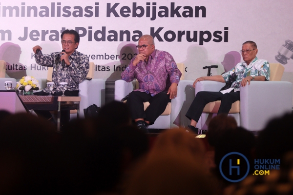 Seminar Nasional Kriminalisasi Kebijakan Dalam Jerat Pidana Korupsi-14.jpg