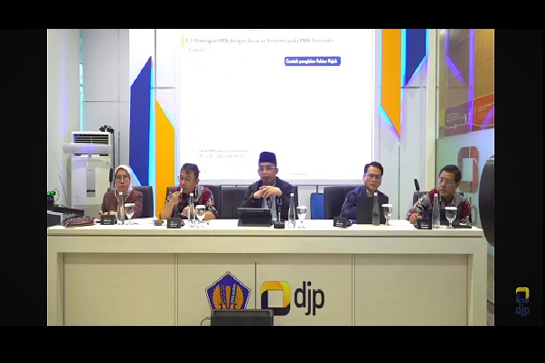 Ditjen Pajak mengadakan jumpa pers terkait pengenaan PPN 12 persen yang berlaku awal Januari 2025, Kamis (2/1). Foto: Tangkapan layar YouTube