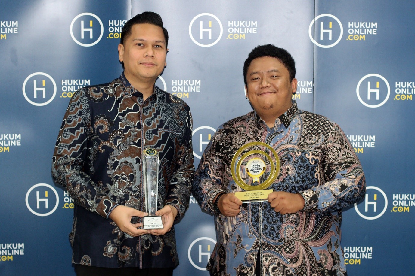 Managing Partner S&P Law Office, Timoty Ezra Simanjuntak dan Associate S&P Law Office, Aldo Prasetyo Riyadi. Foto: RES.  
