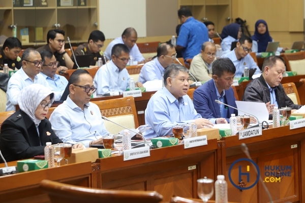 Komisi III DPR Gelar RDP Dengan Jamdatun.jpg