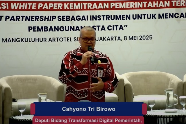Deputi Bidang Transformasi Digital Pemerintah Kementerian PANRB, Cahyono Tri Birowo dalam Peluncuran dan Diseminasi White Paper Kemitraan Pemerintahan Terbuka Indonesia, Kamis (8/5/2025) lalu. Foto: Tangkapan layar youtube