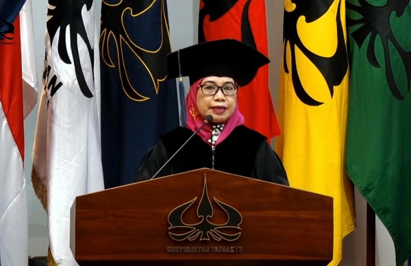FH Universitas Trisakti mengukuhkan Prof. Siti Nurbaiti, sebagai Guru Besar dalam bidang Hukum Asuransi dan Pengangkutan Darat. Foto: HAN