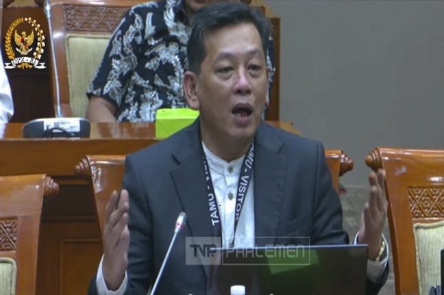 Ketua Umum Persatuan Doktor Pascasarjana Hukum Indonesia, Abdul Chair Ramadhan dalam rapat dengar pendapat umum dengan Komisi III DPR, Kamis (22/5/2025). Foot: Tangkapan layar youtube