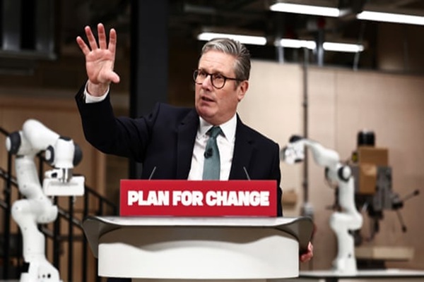 Perdana Menteri Inggris, Keir Starmer: Foto: Henry Nicholls/AP/ theguardian