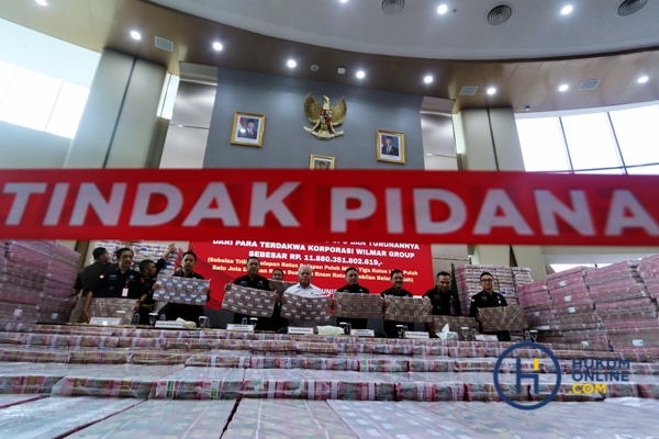Kejagung Sita 11 Triliun Lebih Terkait Korupsi Ekspor CPO-6.jpg