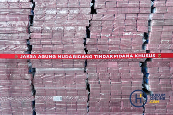 Kejagung Sita 11 Triliun Lebih Terkait Korupsi Ekspor CPO.jpg