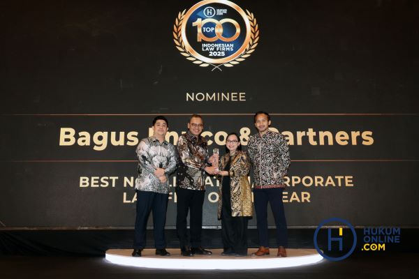 Elegan dan Profesional, Begini Gaya Para Lawyer di Ajang Top 100 Indonesian Law Firms 2025 Elegan dan Profesional, Begini Gaya Para Lawyer di Ajang Top 100 Indonesian Law Firms 2025
