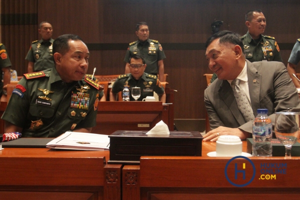 MENHAN BAHAS KONDISI GEOPOLITIK DENGAN KOMISI I DPR-8.jpg