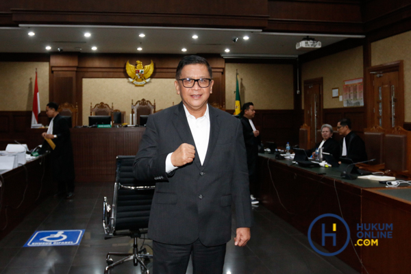 Terdakwa Hasto Kristiyanto seusai menjalani persidangan di Pengadilan Negeri Jakarta Pusat, Kamis (3/7/2025). Foto: RES