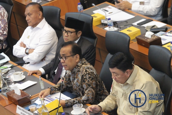Banggar DPR Raker Dengan Para Menko Bahas Rencana Kerja Anggaran 2026-8.jpg