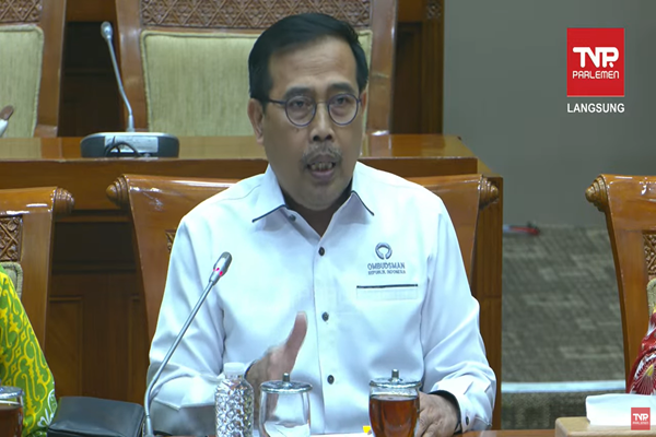 Ketua Ombudsman, Mokhammad Najih saat rapat dengar pendapat (RDP) dengan Baleg DPR, Selasa (23/9/2025). Foto: Tangkapan layar youtube