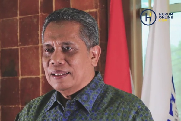 Ketua DPN PERADI Luhut MP Pangaribuan. Foto: tangkapan layar YouTube