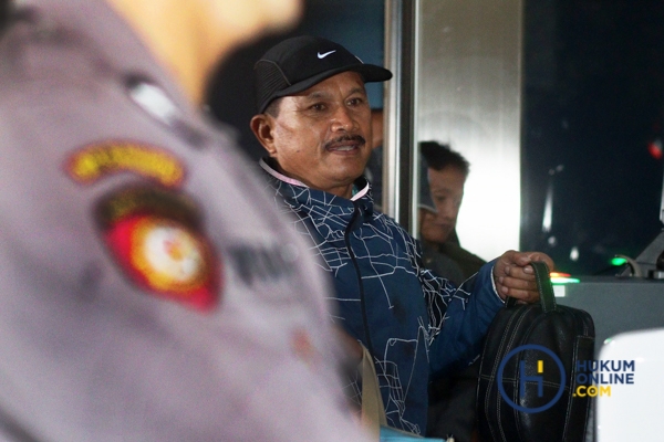 Walikota Madiun Terjaring OTT KPK-5.jpg