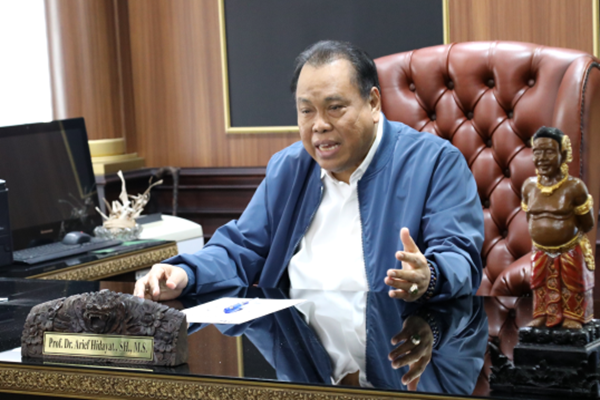 Hakim Konstitusi Prof Arief Hidayat. Foto: Humas MK