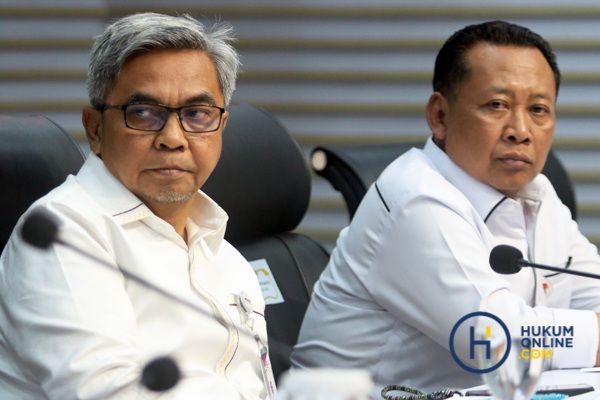 Wakil Ketua KPK Fitroh Rohcahyanto (kanan). Foto: RES