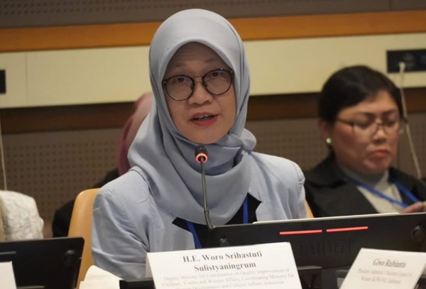 Deputi Bidang Koordinasi Peningkatan Kualitas Keluarga Kemenko PMK, Woro Srihastuti Sulistyaningrum. Foto: Istimewa