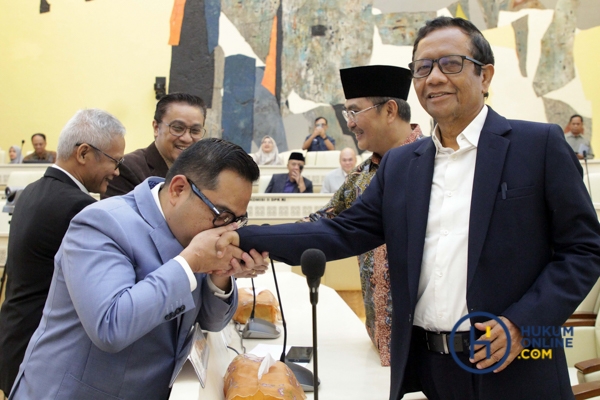 Komisi II DPR Serap Masukan Pakar  (4).jpg