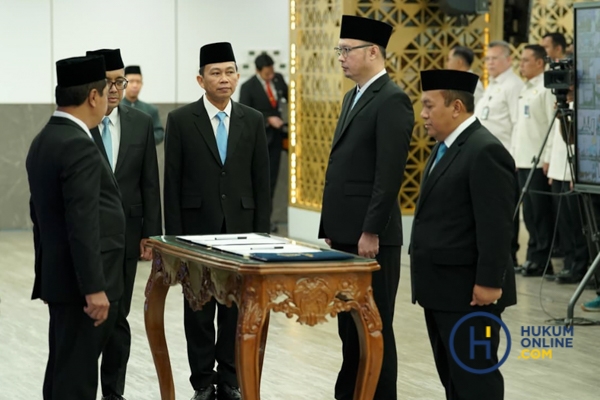Pelantikan Dirjen Imigrasi Yang Baru-7.jpg