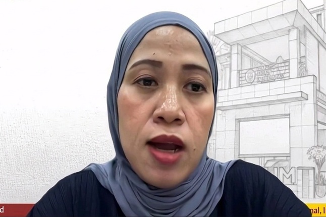 Dosen Hukum Fakultas Hukum Universitas Jember (FH Unej), Rosita Indrayati dalam sebuah seminar, Jumat (8/5/2026) pekan kemarin. Foto: Tangkapan layar zoom