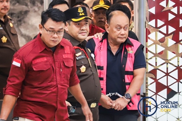Kejaksaan Agung (Kejagung) menetapkan eks Kepala Badan Gizi Nasional Dadan Hindayana sebagai tersangka kasus korupsi penyimpangan tata kelola program Makan Bergizi Gratis (MBG). Foto: HFW