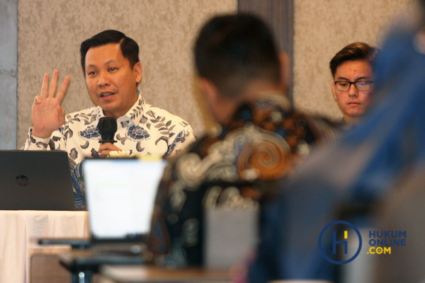 Strategi Tata Kelola Outsourcing Perusahaan dalam Menghadapi Risiko Kepatuhan  dan Hubungan Industrial