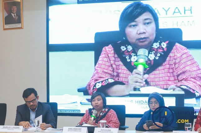 Ketua Komnas HAM, Anis Hidayah (tengah). Foto: HFW