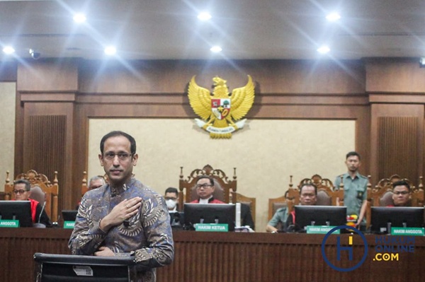 Mantan Menteri Pendidikan, Kebudayaan, Riset, dan Teknologi periode 2019–2024, Nadiem Makarim, dalam sidang vonis perkara korupsi pengadaan Chromebook di pengadilan Tipikor Jakarta, Selasa (30/6). Foto: HFW