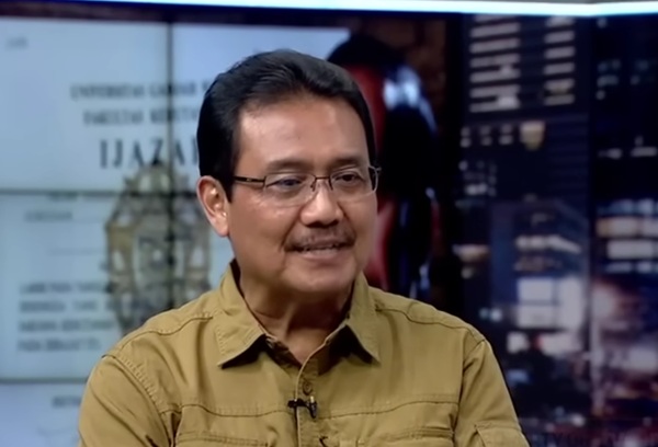 Guru Besar Hukum Pidana Universitas Jenderal Soedirman, Hibnu Nugroho. Foto: Tangkapan layar YouTube