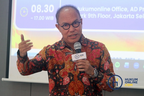 Wakil Ketua Umum Bidang Pendidikan dan Kompetensi Himpunan Konsultan Hukum Sektor Keuangan (HKHSK) periode 2024-2027, Hendrik Silalahi. Foto: RES
