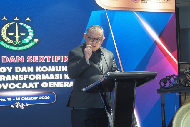 Jaksa Agung Muda Bidang Perdata dan Tata Usaha Negara, Prof. R. Narendra Jatna dalam Pelatihan dan Sertifikasi Corporate Strategy dan Komunikasi Publik, Selasa (13/10/2026). Foto: Istimewa