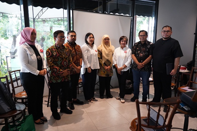 Para korban kriminalisasi kebijakan dalam Diskusi Kelopak, Senin (26/10/2026). Foto: Firyal