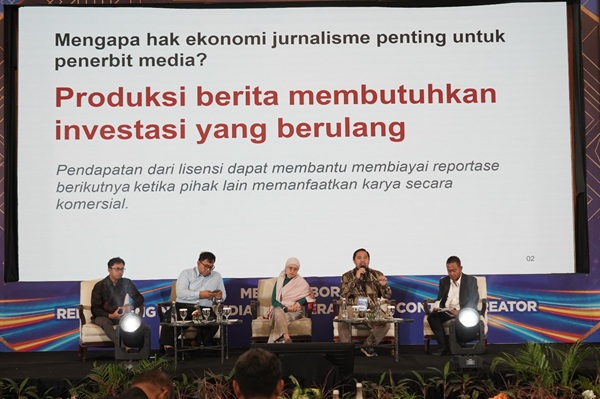 Sesi panel bertajuk “Karya Jurnalistik Bakal Punya Hak Cipta: Peluang atau Tantangan?” dalam Indonesia Digital Media Conference (IDMC) 2026. Foto: istimewa